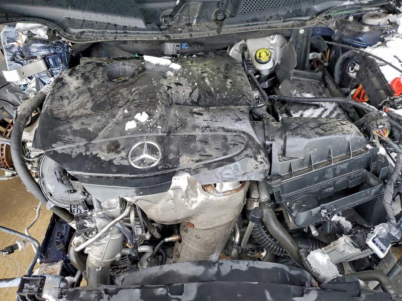 Фото 12 - MERCEDES-BENZ GLA-CLASS