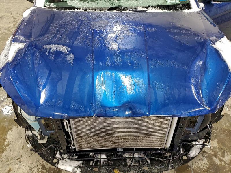 Фото 11 - HYUNDAI ELANTRA