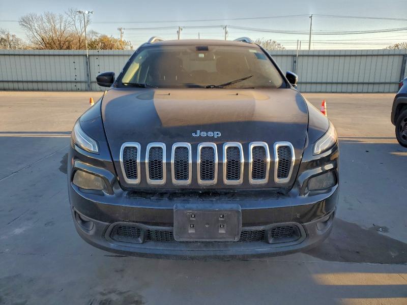 Фото 5 - JEEP GRAND CHER