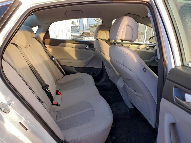 Фото 10 - HYUNDAI SONATA