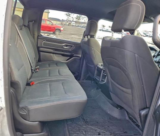 Фото 10 - RAM 1500