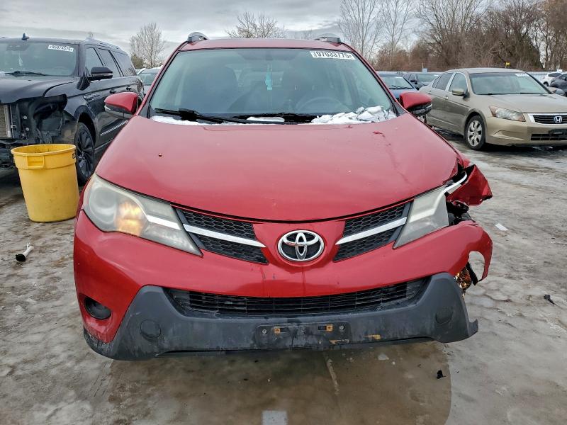 Фото 5 - TOYOTA RAV4