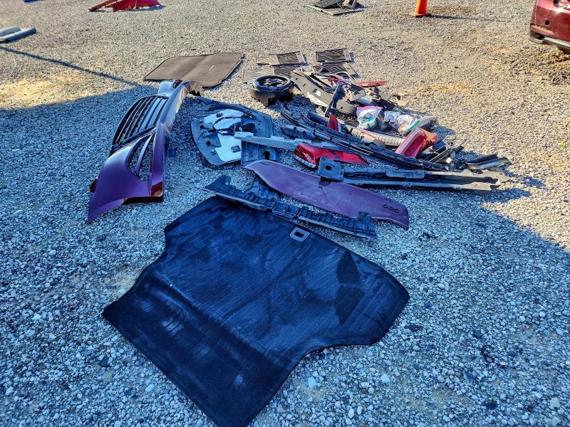 Фото 12 - HYUNDAI GENESIS