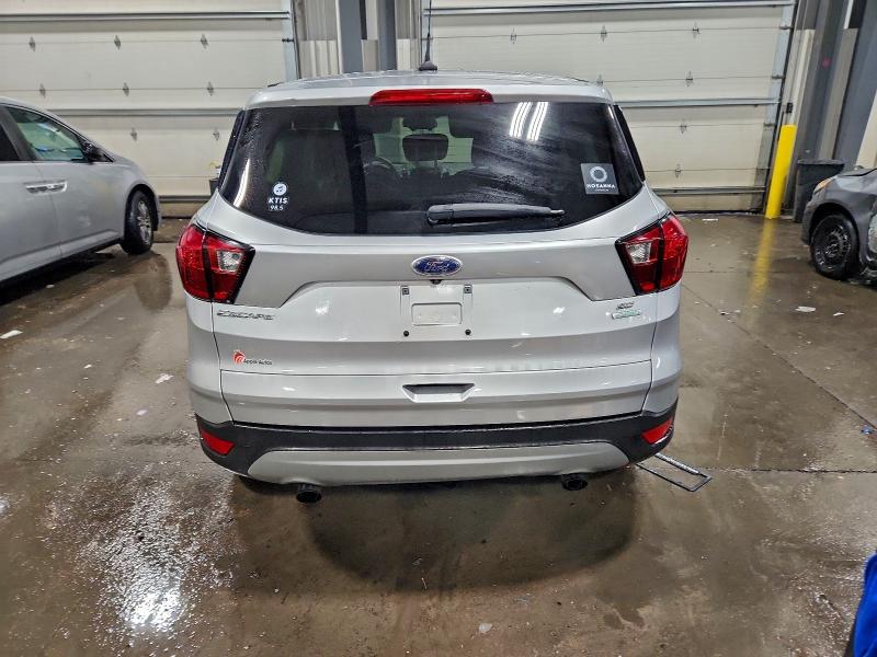 Фото 6 - FORD ESCAPE