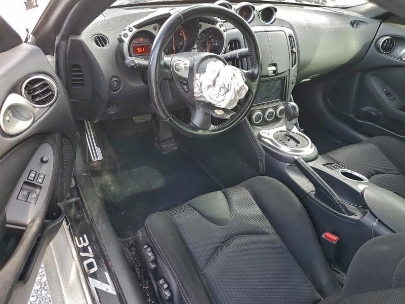 Фото 8 - NISSAN 370Z