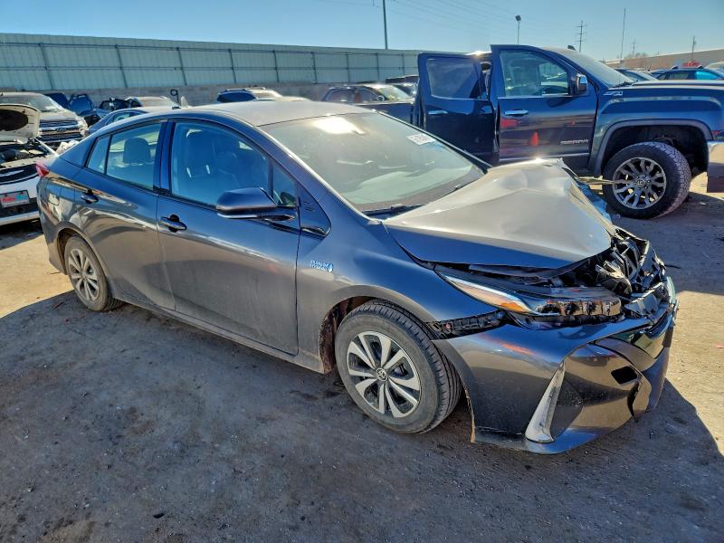 Фото 4 - TOYOTA PRIUS