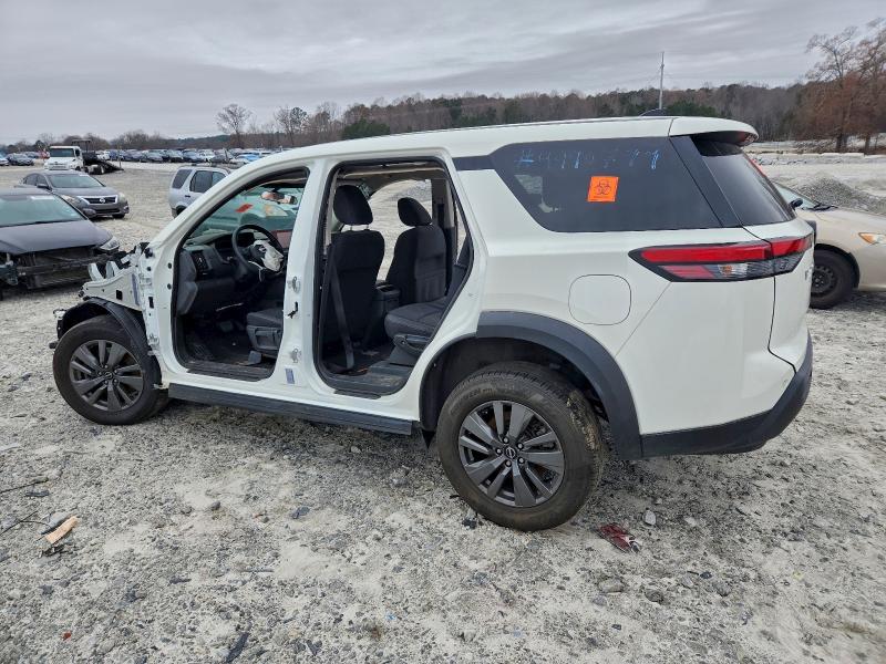 Фото 2 - NISSAN PATHFINDER