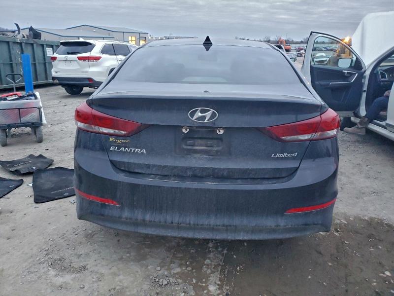 Фото 6 - HYUNDAI ELANTRA