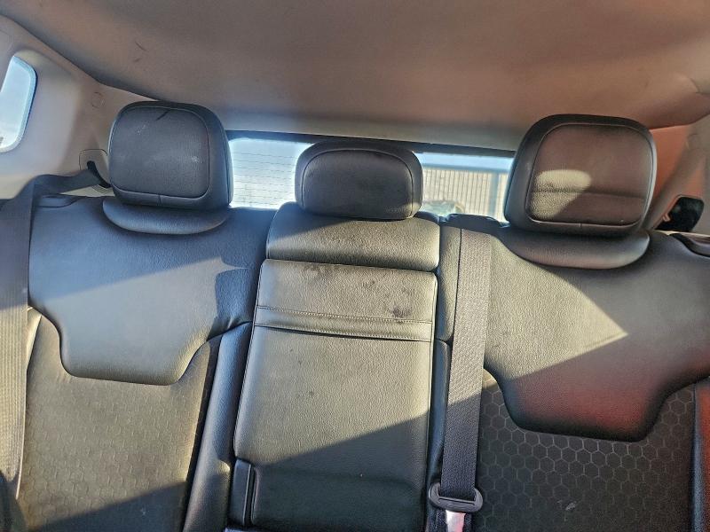 Фото 10 - JEEP COMPASS