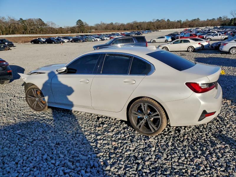 Фото 2 - BMW 3 SERIES