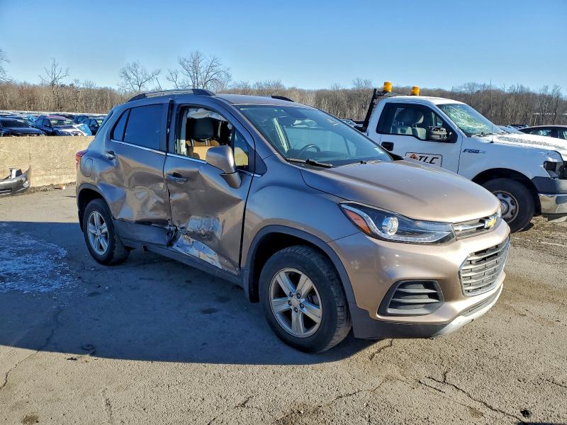 Фото 4 - CHEVROLET TRAX