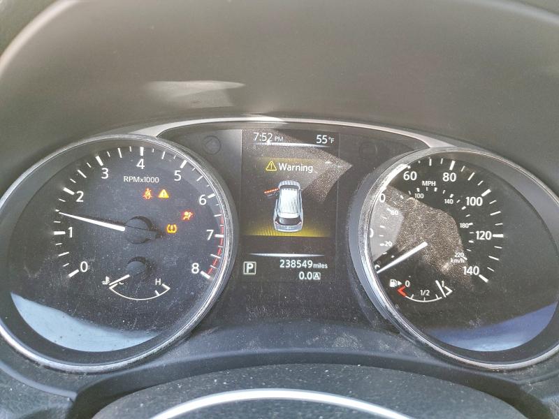 Фото 9 - NISSAN ROGUE