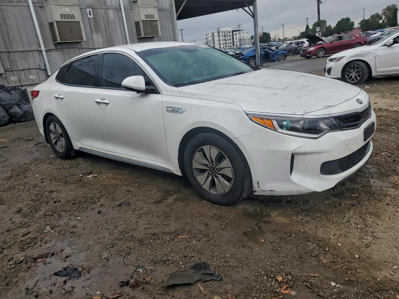Фото 4 - KIA OPTIMA