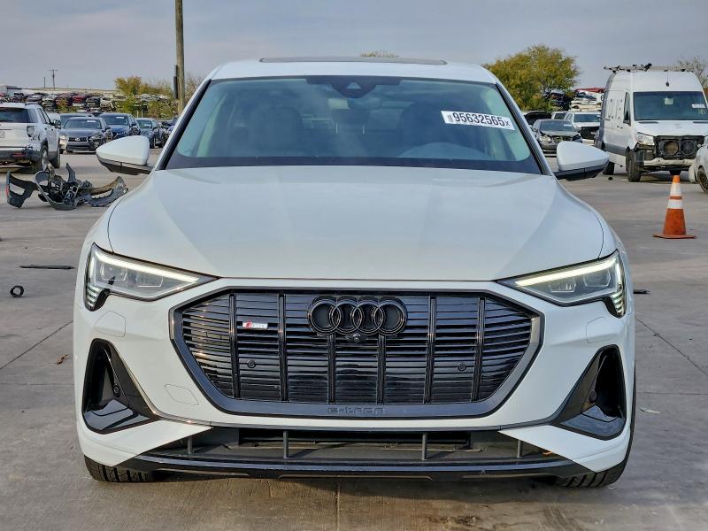 AUDI E-TRON 2022 VIN WA11AAGE0NB044353