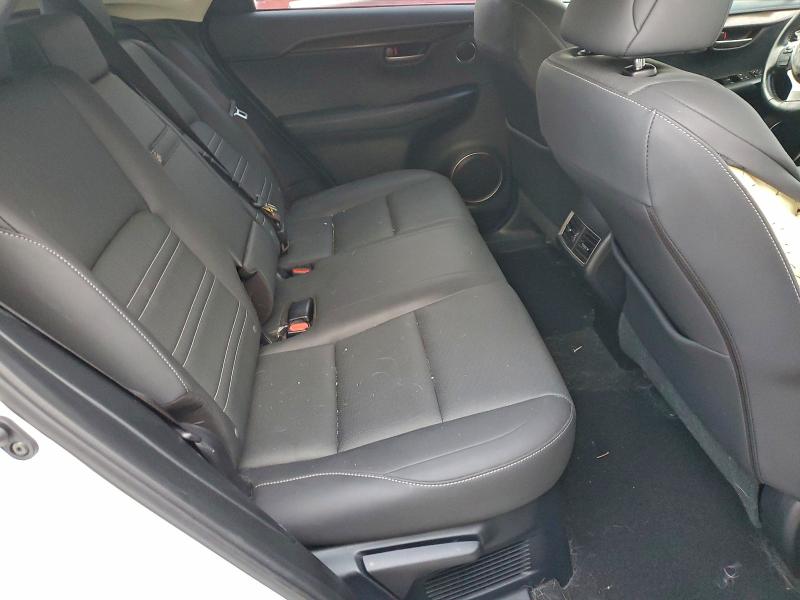 Фото 10 - LEXUS NX