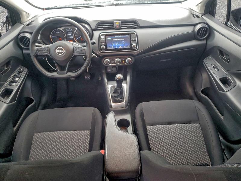 Фото 8 - NISSAN VERSA