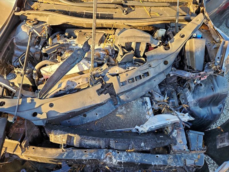 Фото 11 - TOYOTA CAMRY