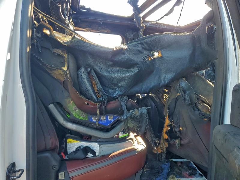 Фото 10 - FORD F350