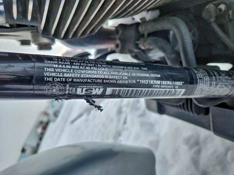 HARLEY-DAVIDSON FL 2014