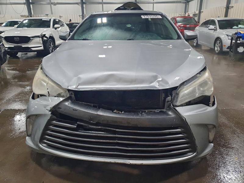 Фото 5 - TOYOTA CAMRY