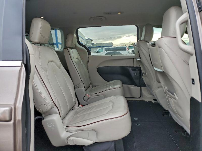 Фото 11 - CHRYSLER PACIFICA