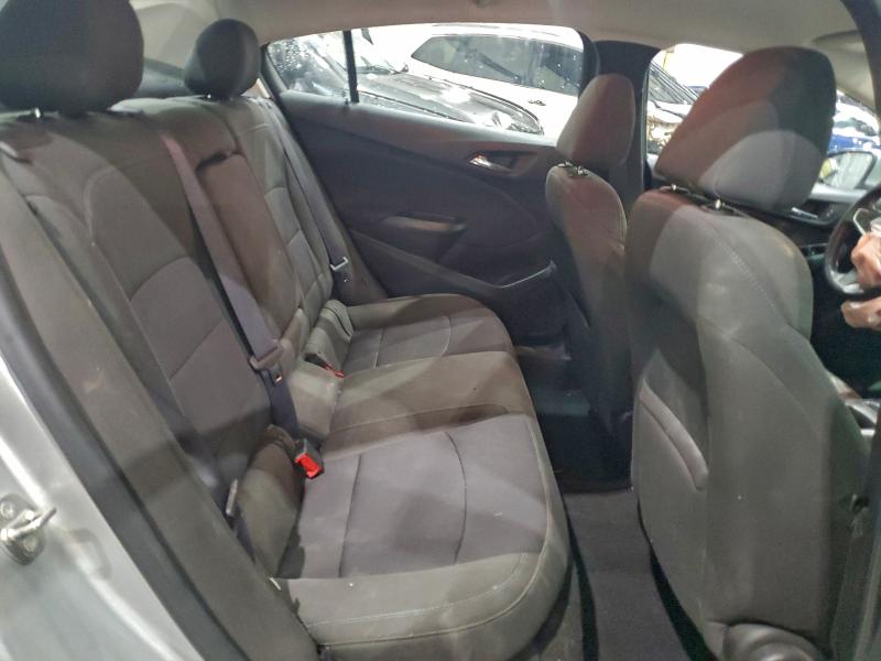 Фото 10 - CHEVROLET CRUZE