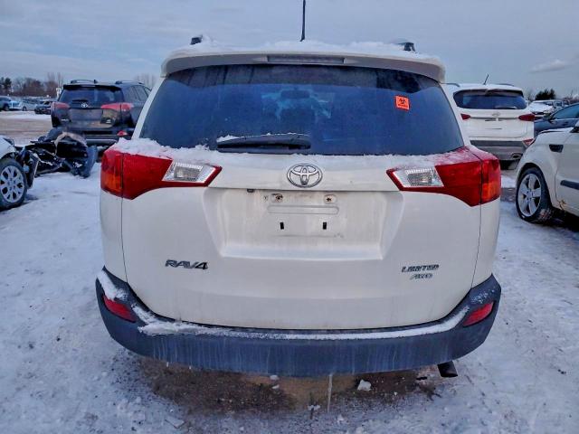 Фото 6 - TOYOTA RAV4