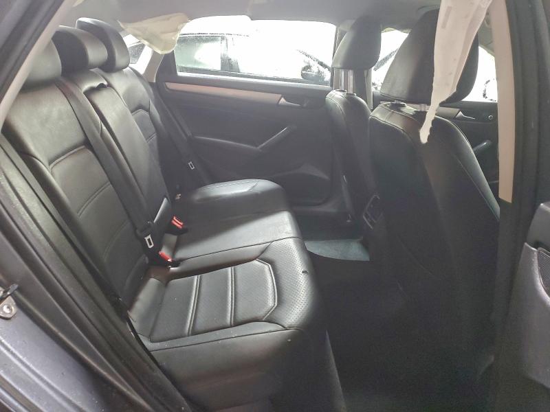 Фото 10 - VOLKSWAGEN PASSAT