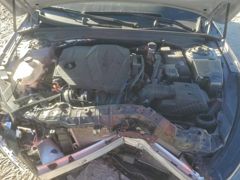 Фото 11 - KIA K5