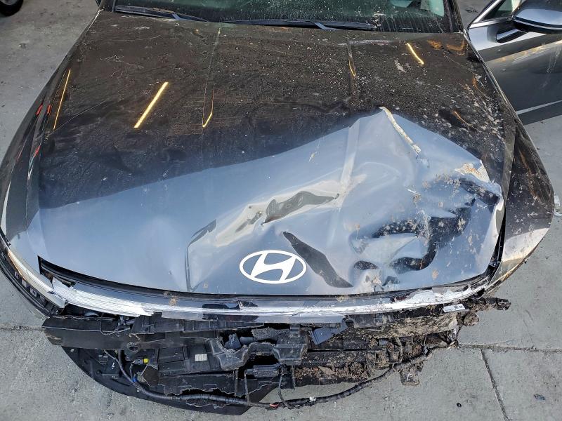 Фото 11 - HYUNDAI SONATA