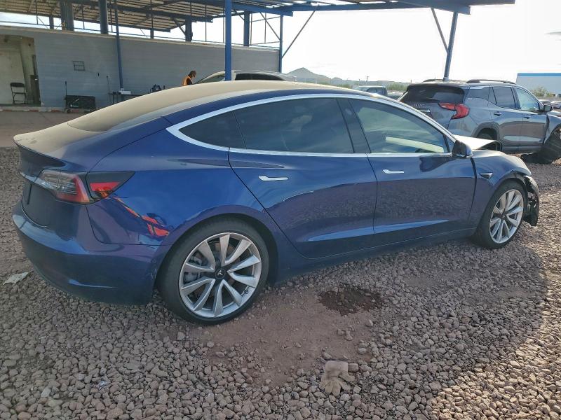 Фото 3 - TESLA MODEL 3