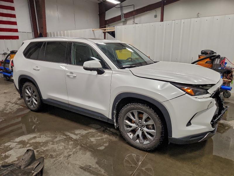 Фото 4 - TOYOTA GRAND HIGH