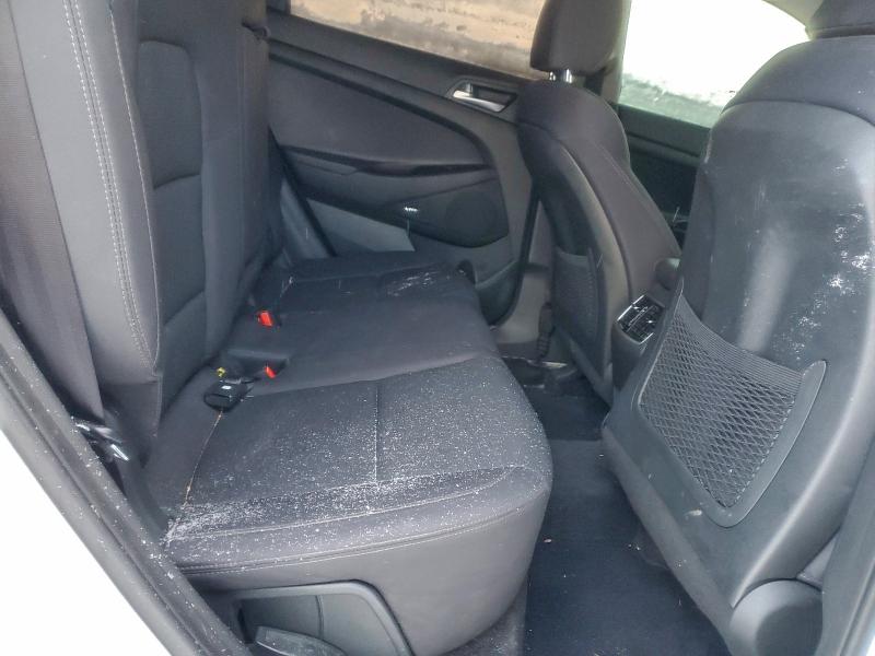 Фото 11 - HYUNDAI TUCSON