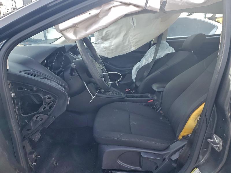 Фото 7 - FORD FOCUS