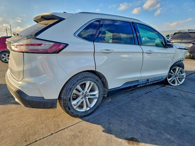 Фото 3 - FORD EDGE