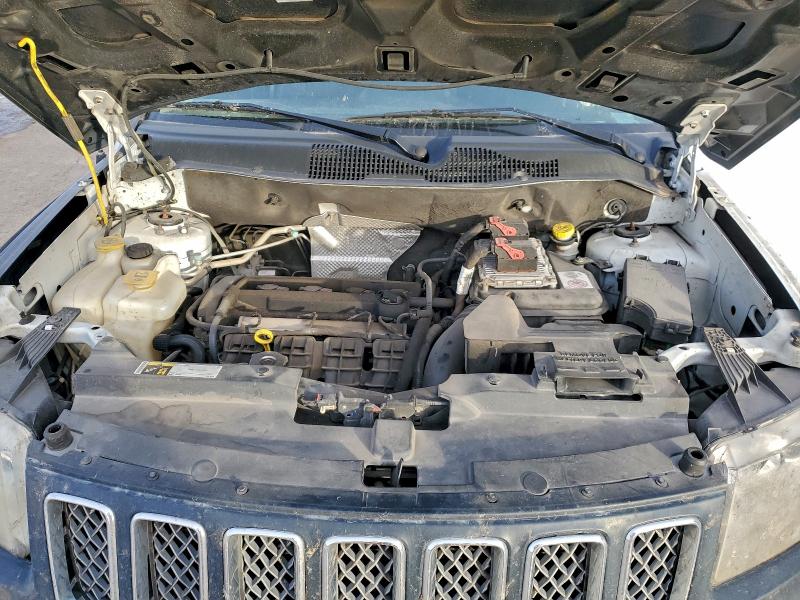 Фото 12 - JEEP COMPASS