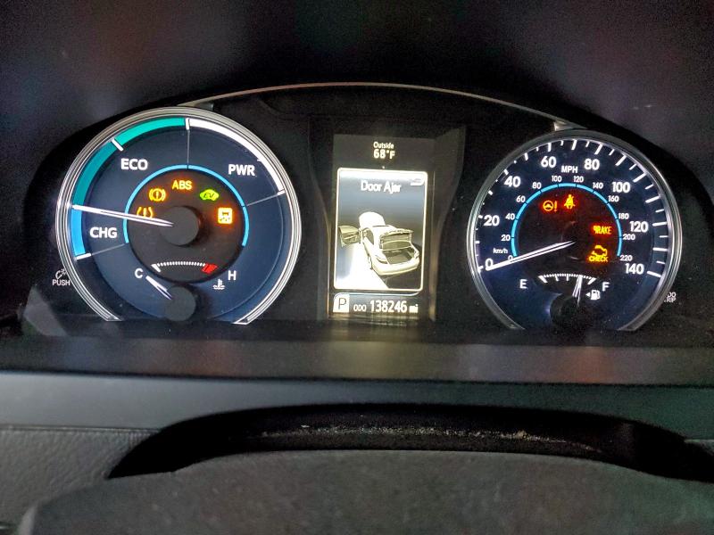 Фото 4 - TOYOTA CAMRY