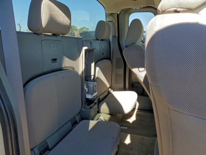 Фото 10 - NISSAN FRONTIER