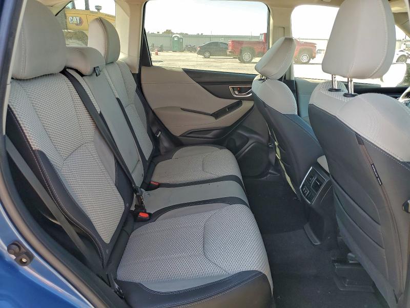 Фото 11 - SUBARU FORESTER