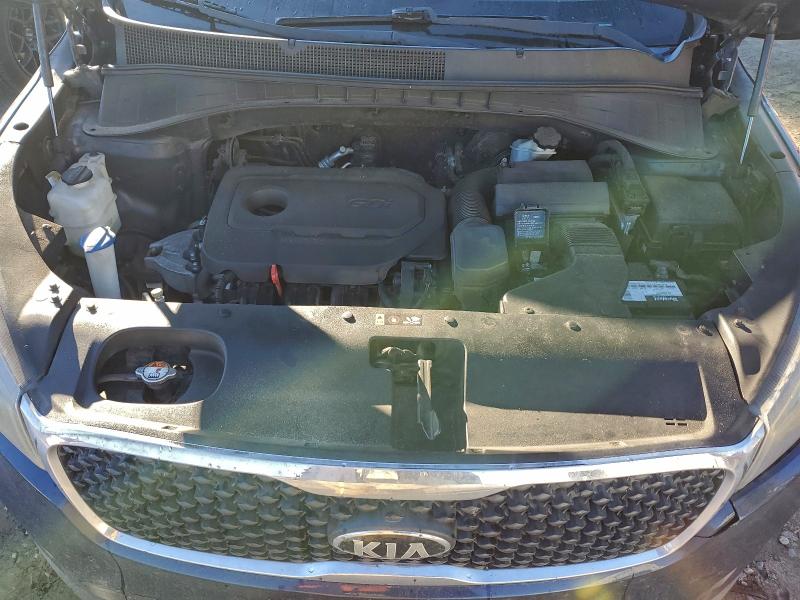 Фото 12 - KIA SORENTO