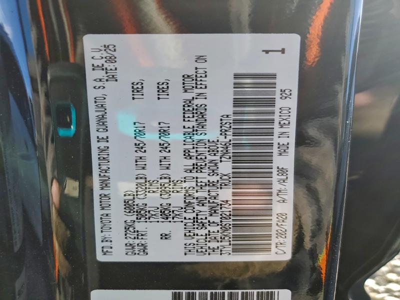 Фото 13 - TOYOTA TACOMA