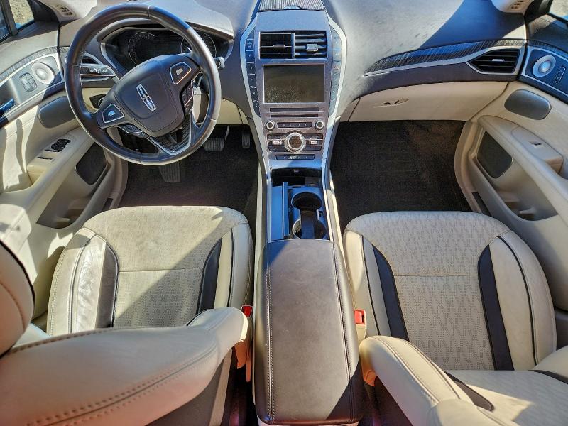 Фото 8 - LINCOLN MKZ