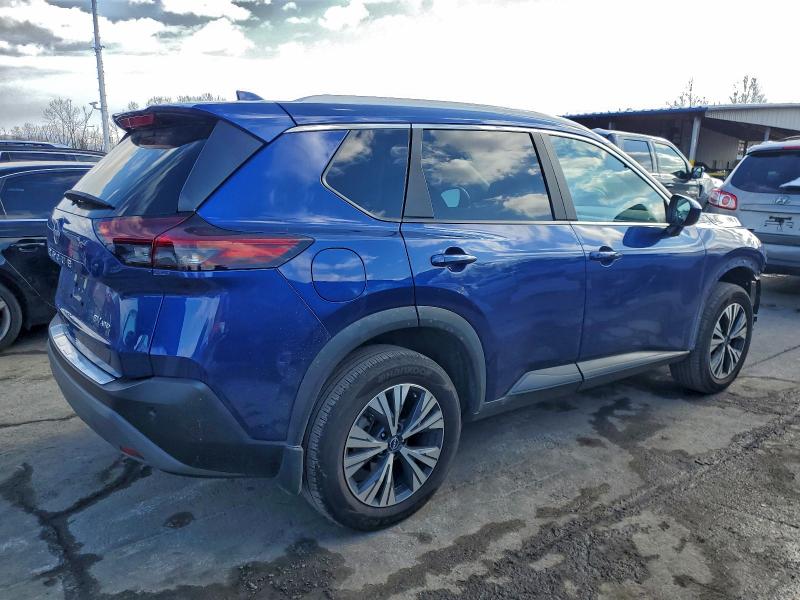 Фото 3 - NISSAN ROGUE