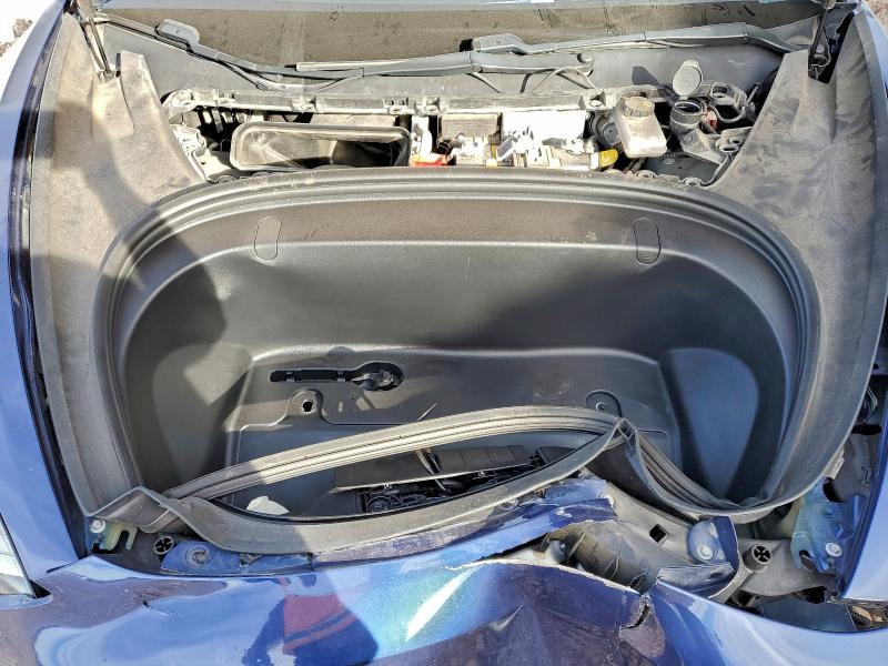 Фото 11 - TESLA MODEL 3