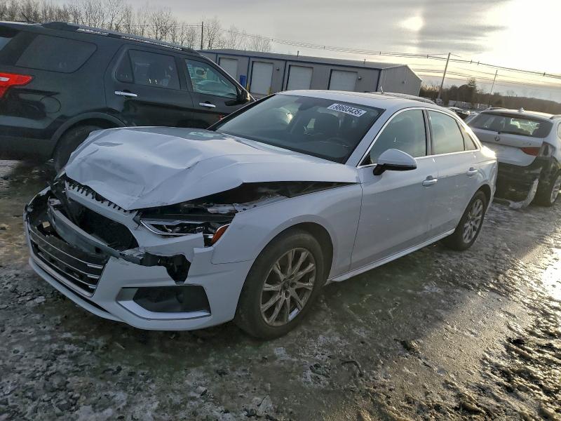 Фото 1 - AUDI A4