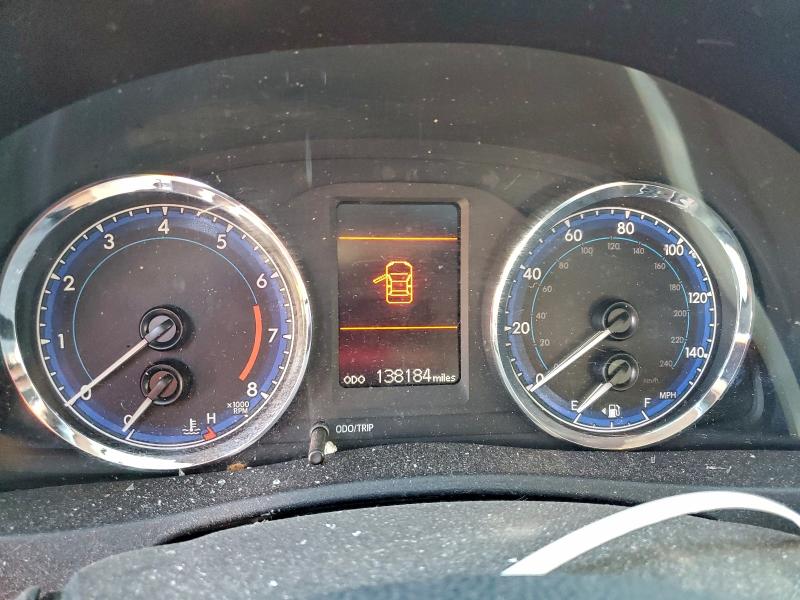 Фото 9 - TOYOTA COROLLA