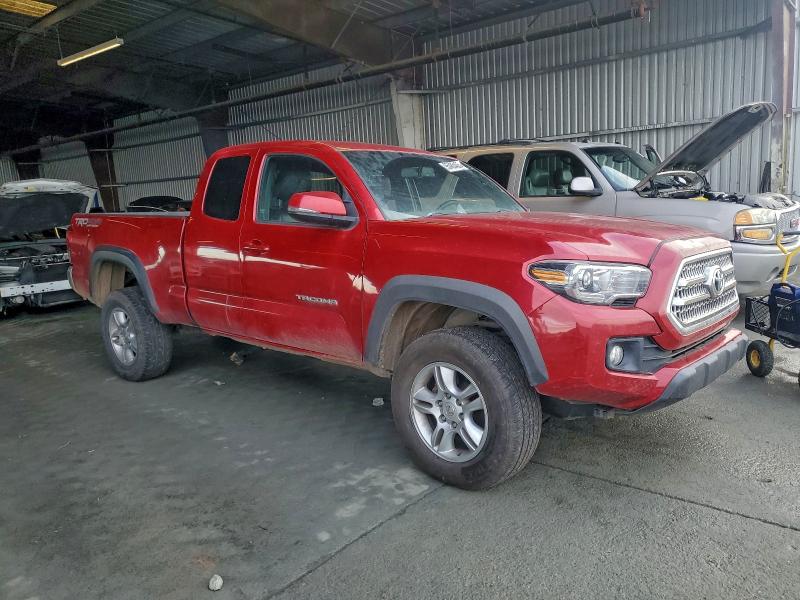 Фото 4 - TOYOTA TACOMA