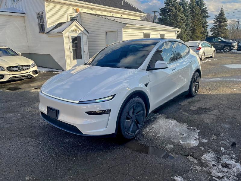 Фото 1 - TESLA MODEL Y