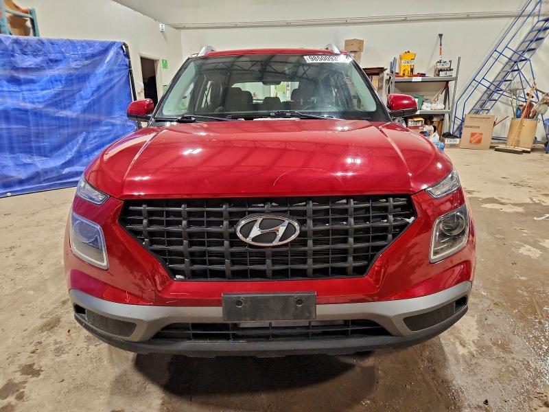 Фото 5 - HYUNDAI VENUE