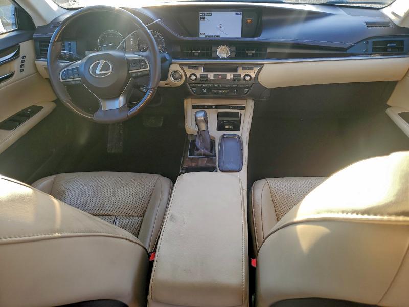 Фото 8 - LEXUS ES350